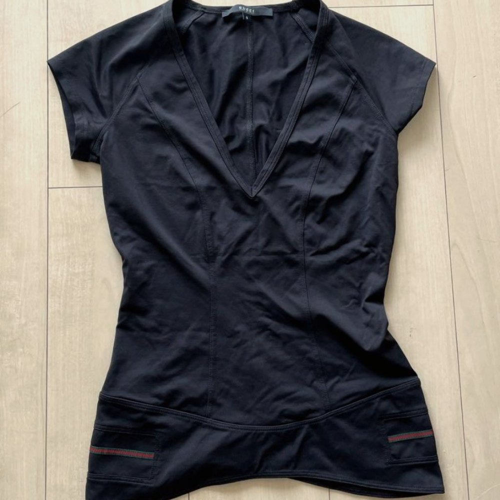 GUCCI Stretchy top with red/green branding Sz SM